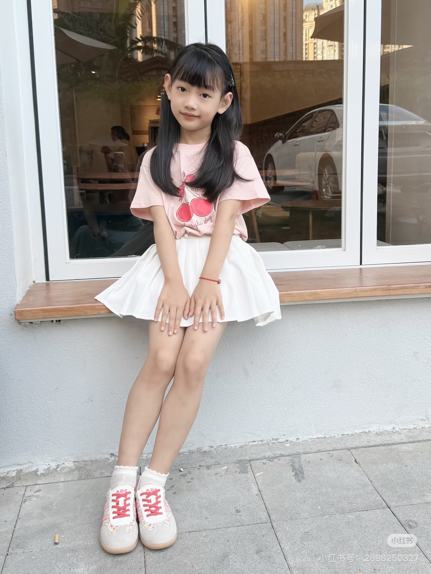 NO:850550,Retro moral training shoes can also be sweet and cute!  This pink floral moral training ♀ fairy color scheme from TOSTAR reinterprets the style of childlike fun and sports., Adidas,19860909复古德训鞋也能甜美可爱！ 来自TOSTAR的这一款粉红碎花德训 ♀小仙女的配色,重新演绎童趣与运动兼备的风格.,阿迪达斯,,Children's