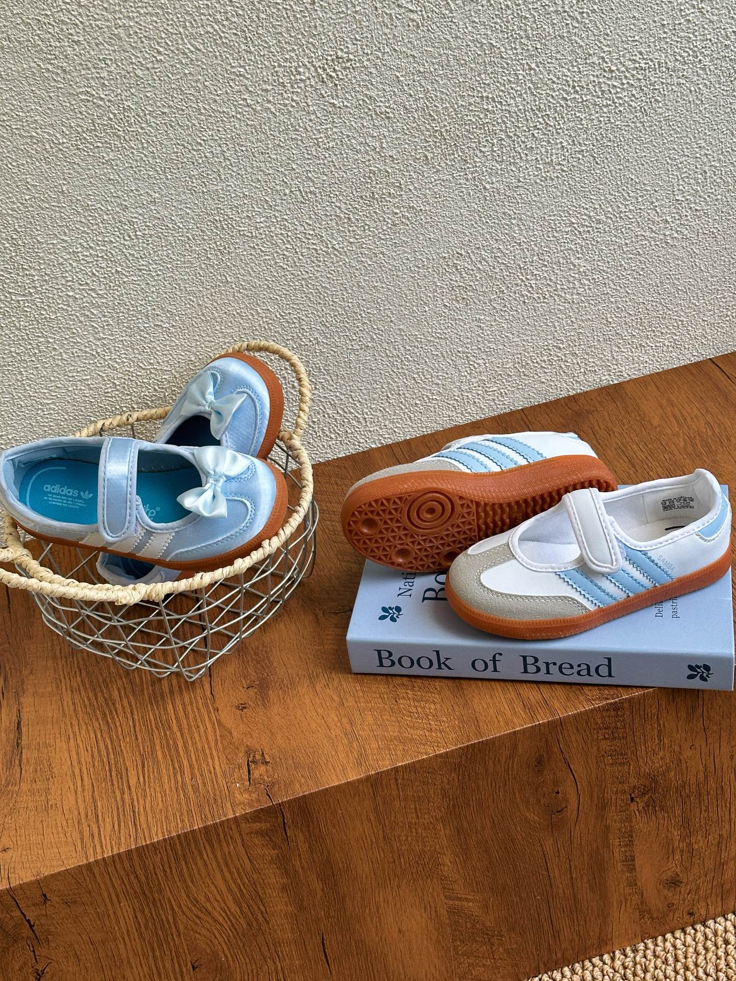 NO:770108,Actual photo details of Disney co-branded model | Ballet & Princess children's shoes. Wear fairy tales on your feet, with BGM for every step. Soft elastic insole + non-slip outsole, safe and comfortable, Mary Jane, mary jane,19860909实拍细节图 迪士尼联名款｜芭蕾&公主童鞋 把童话穿在脚上,每一步都自带BGM 软弹鞋垫+防滑大底,安全又舒适,玛丽珍,mary jane,,Children's