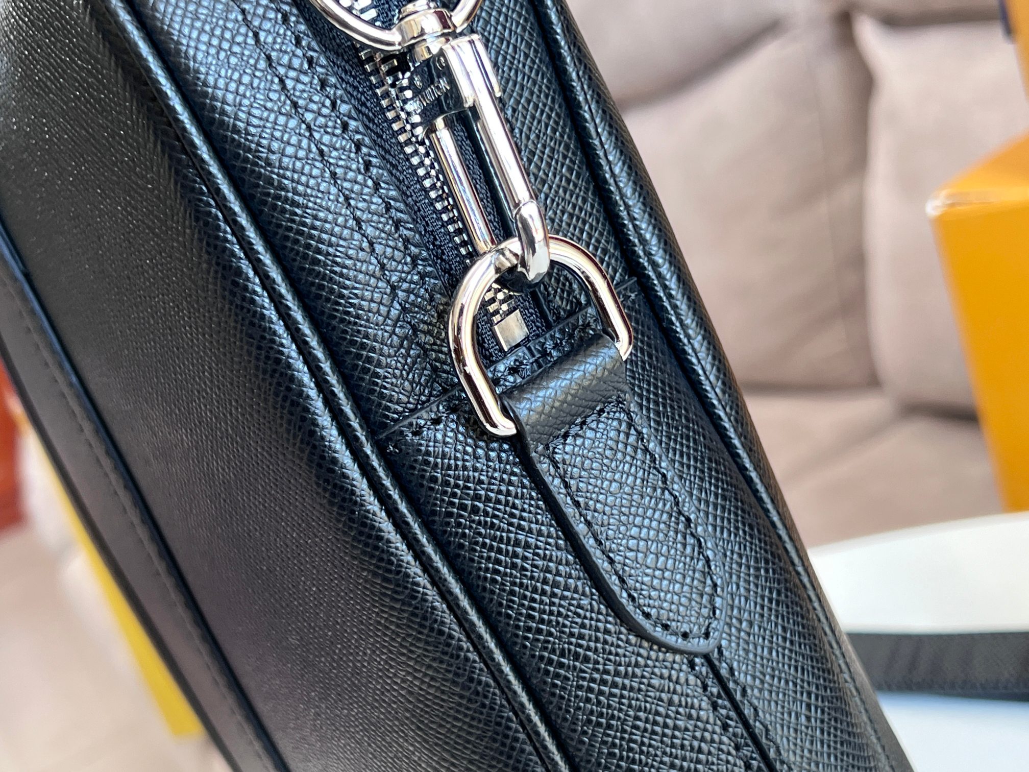 NO:205869,[M30925] Voyage small briefcase, LV [top original list], louis vuitton19860909［M30925 ］ Voyage 小号公文包,LV【顶级原单】,louis vuitton,Bag