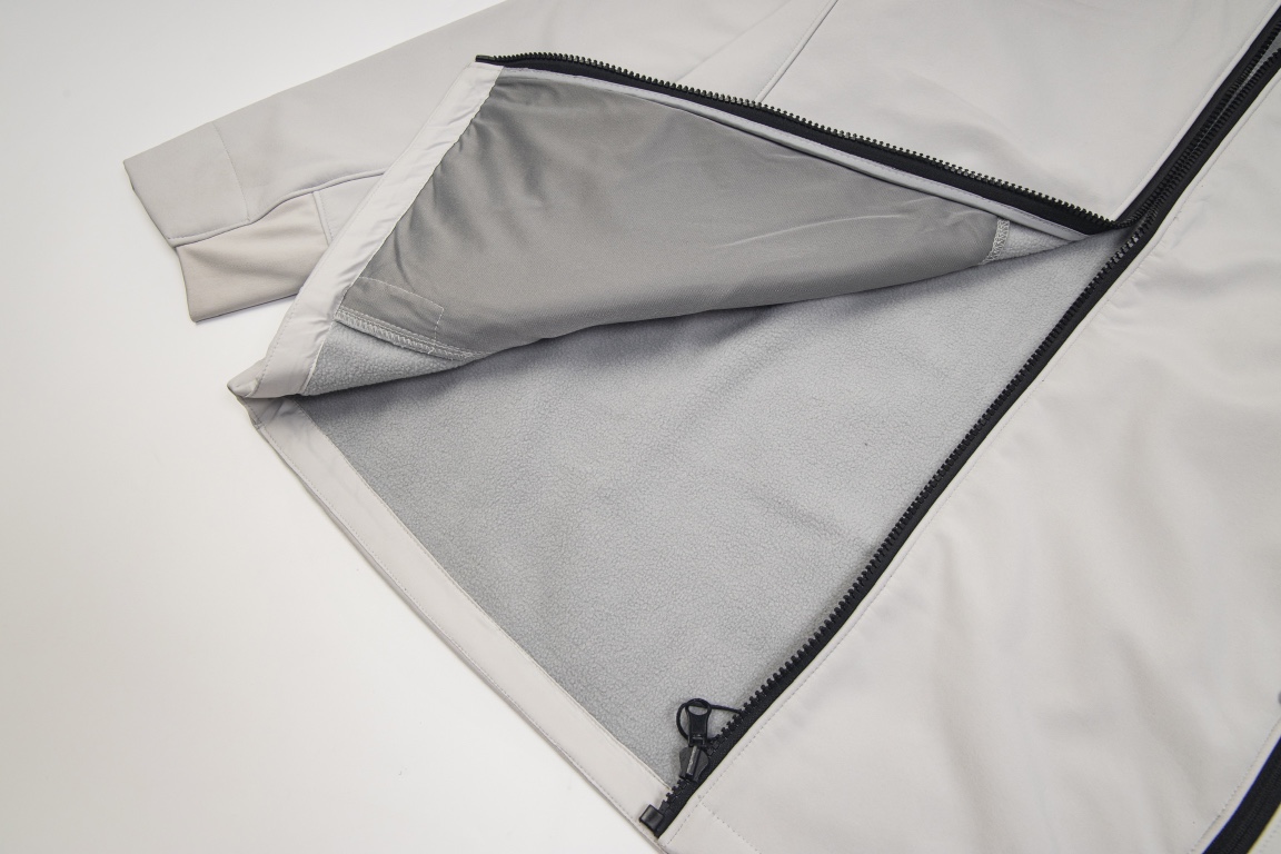 Outdoor Shell-Proof Hood Jacket: Descente DiSant City Function Series - 图片 6