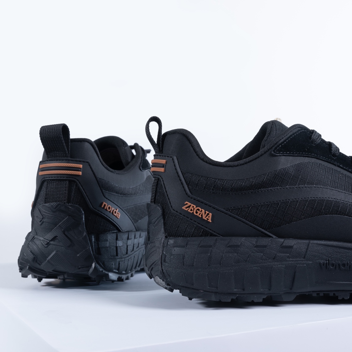 480Ermenegildo Zegna Ermenegildo Zegna Otoño/Invierno Zapatillas deportivas acolchadas impermeables 