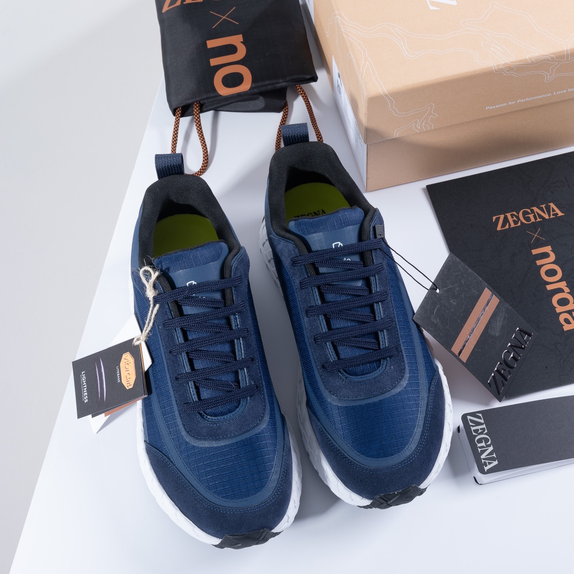 480Ermenegildo Zegna Ermenegildo Zegna Otoño/Invierno Zapatillas deportivas acolchadas impermeables 