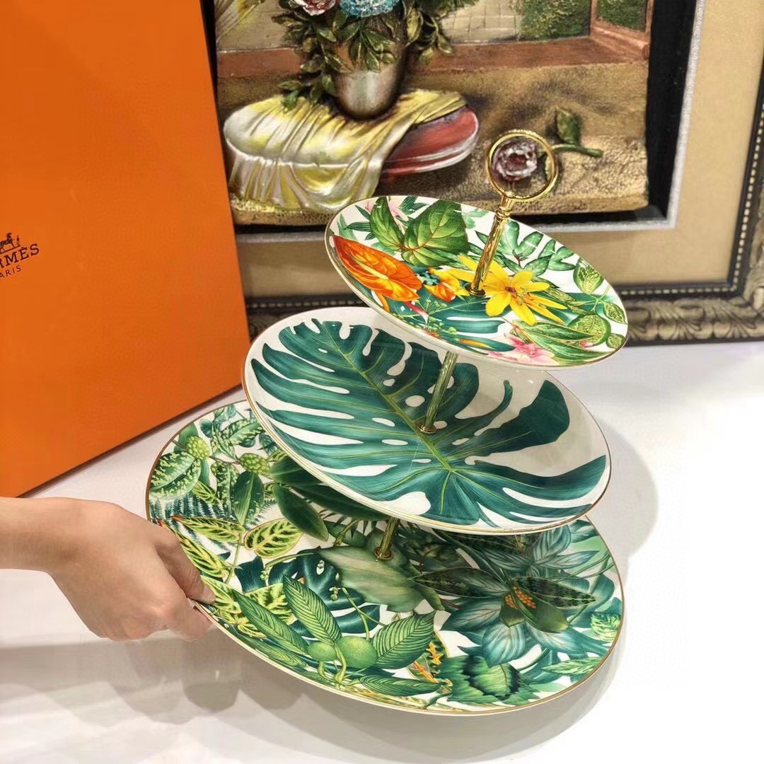 Louis Vuitton Haute Couture Haute Couture Ready-to-Wear Clothing Dress 8