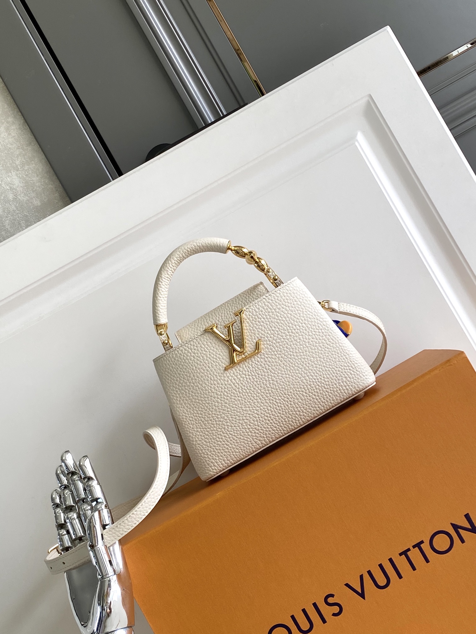 动态芯片款
23943白