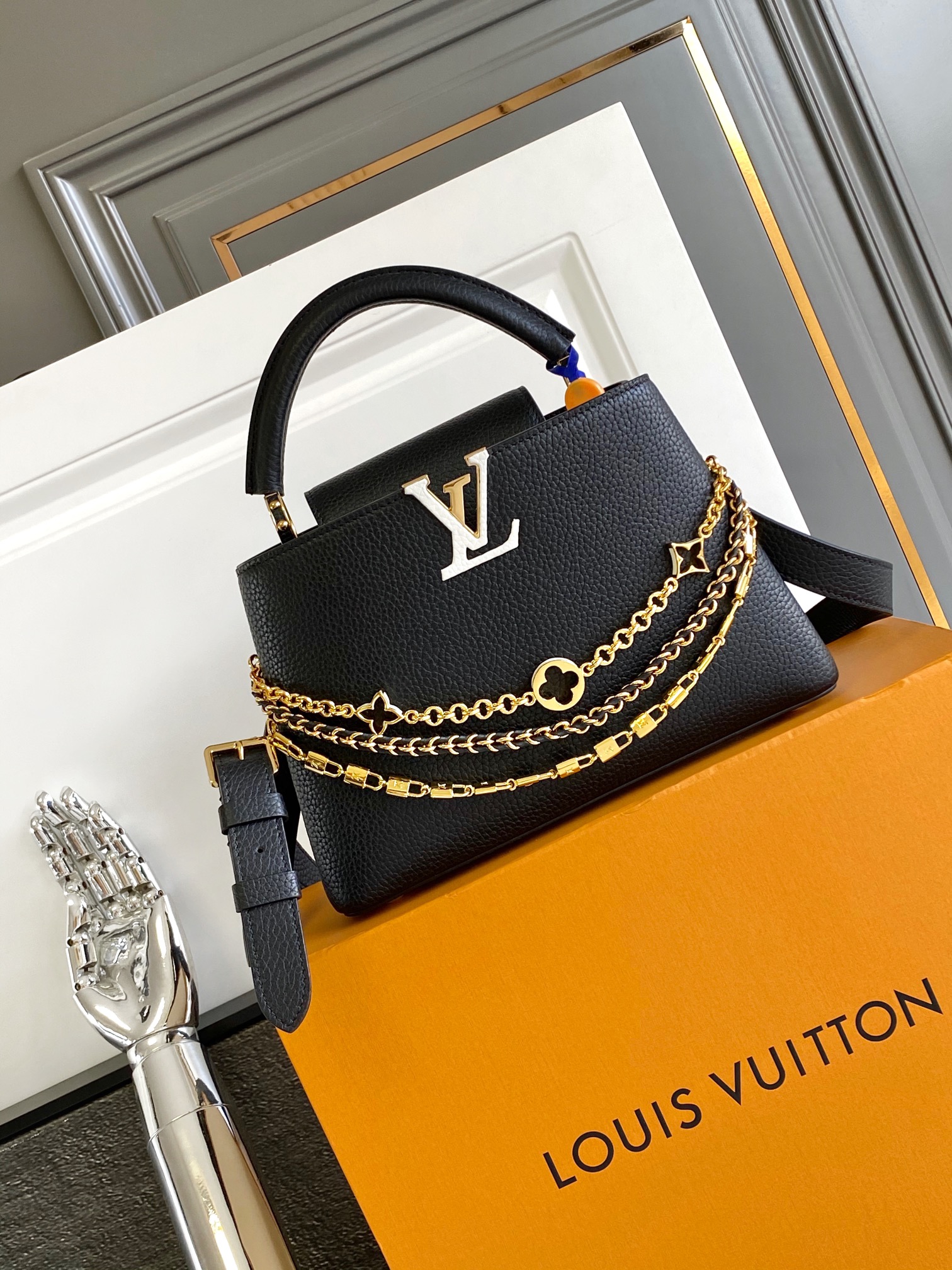 动态芯片
M12345黑