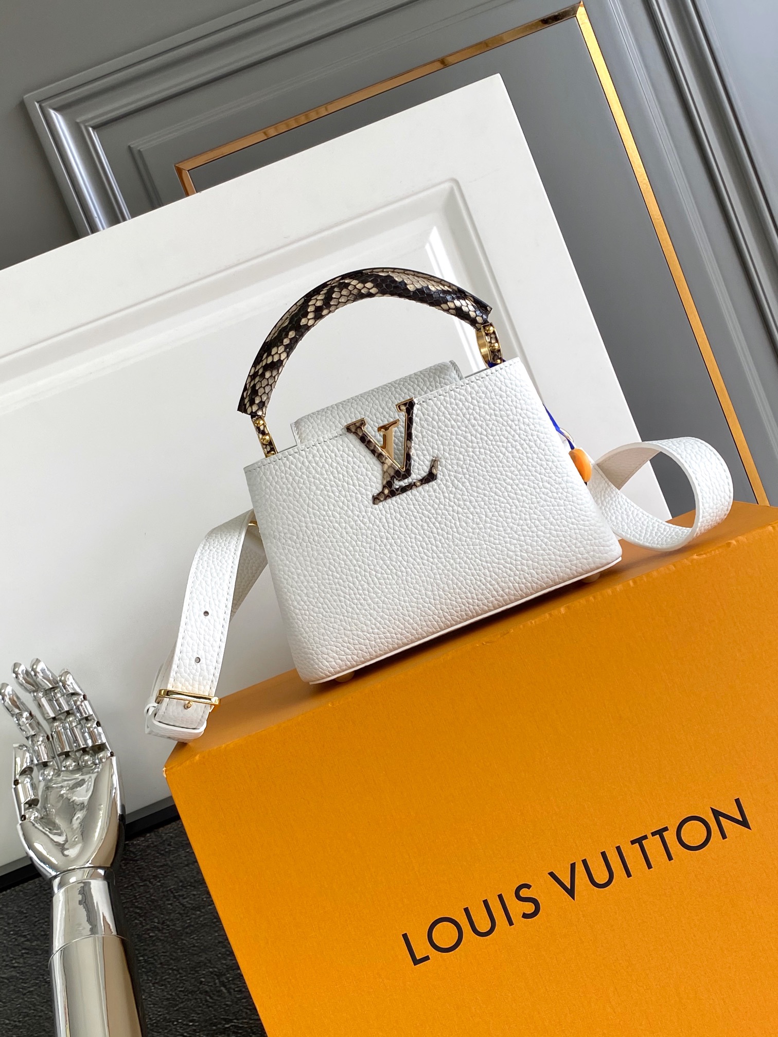 动态芯片
M85515白