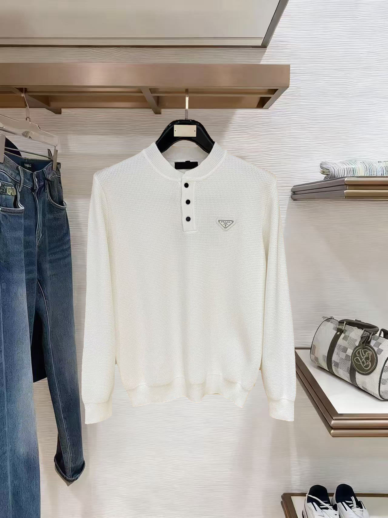 _dos9s3VzbehR2vAVezJ63DNWgaq8WbzUnqp8TIw