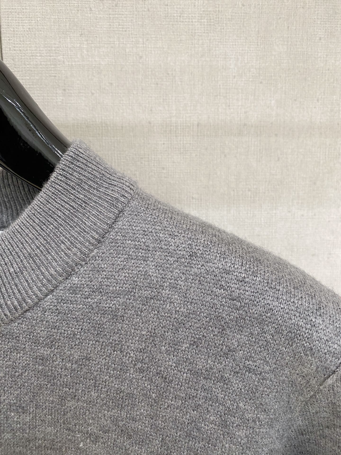 🌾！ TB 2025秋冬新品毛衣，休闲时尚保暖，打底单穿都可以进口羊毛混纺羊毛，保暖性很强，不刺激皮肤，