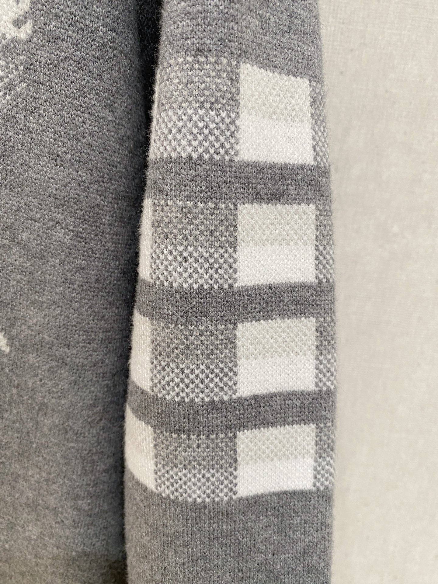 🌾！ TB 2025秋冬新品毛衣，休闲时尚保暖，打底单穿都可以进口羊毛混纺羊毛，保暖性很强，不刺激皮肤，