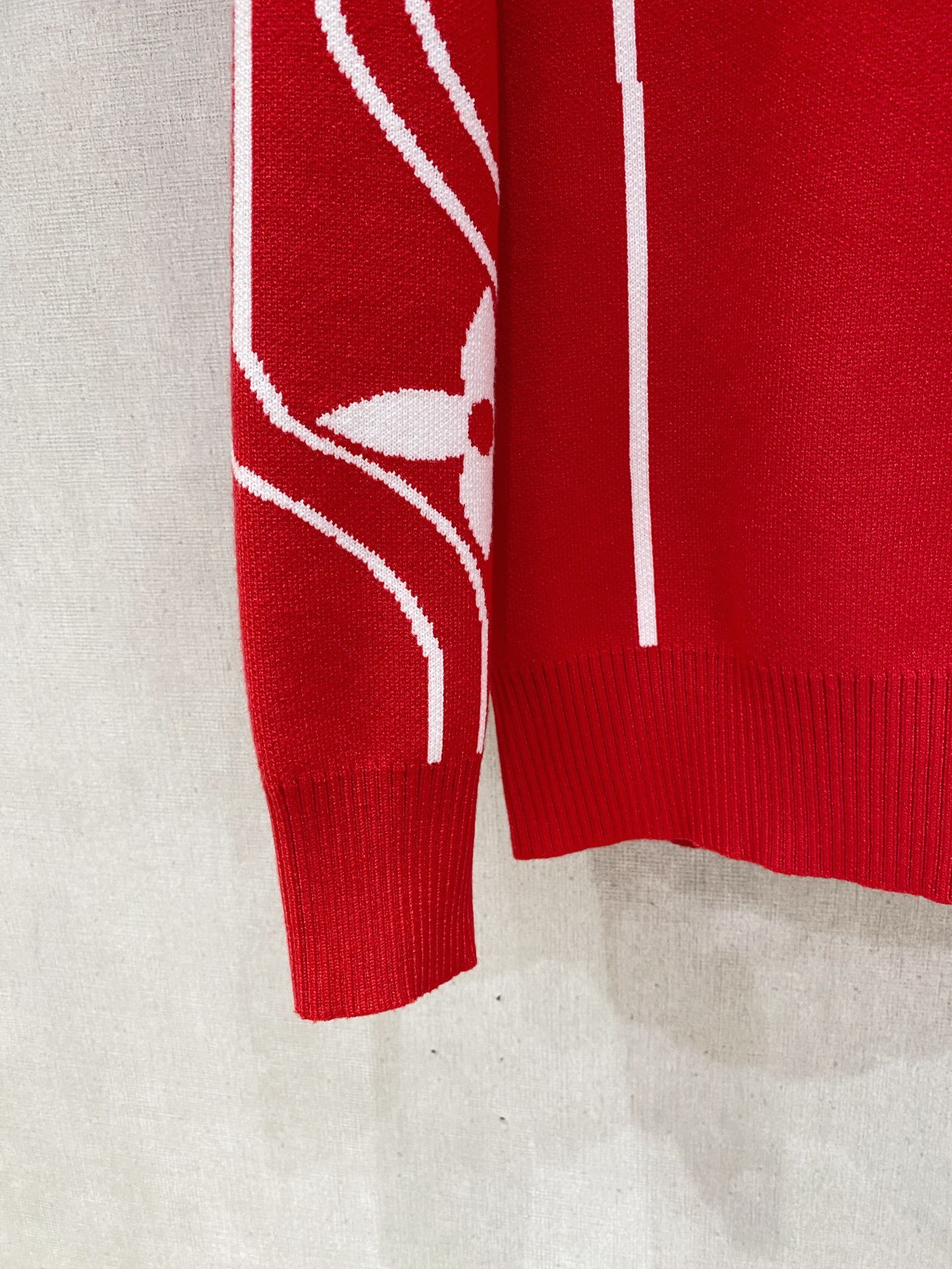 🌾！ 2025秋冬新品毛衣，休闲时尚保暖，打底单穿都可以进口羊毛混纺羊毛，保暖性很强，不刺激皮肤，可贴身