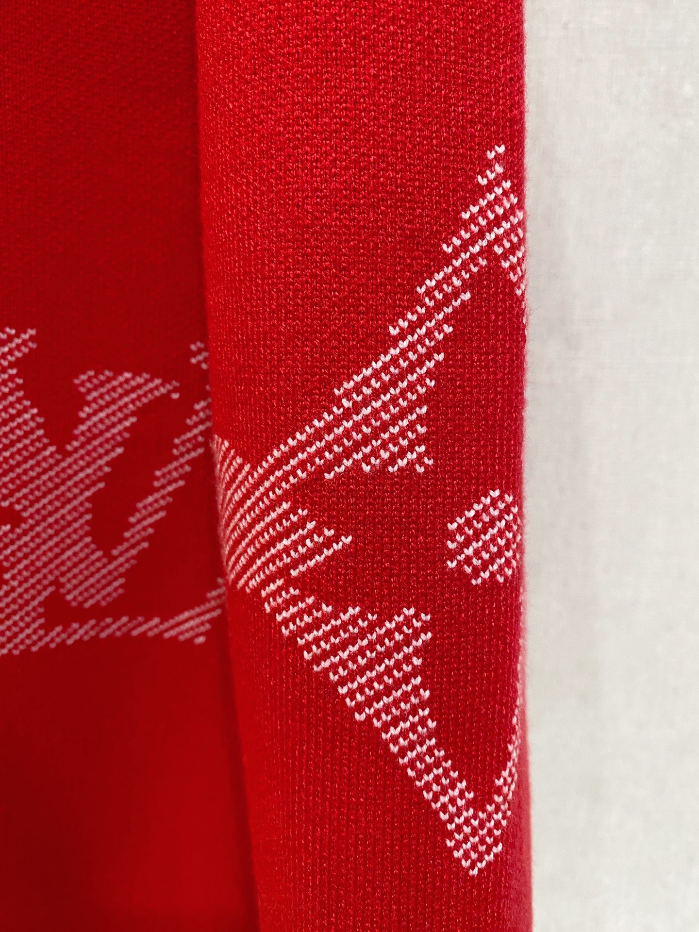 🌾！ 2025秋冬新品毛衣，休闲时尚保暖，打底单穿都可以进口羊毛混纺羊毛，保暖性很强，不刺激皮肤，可贴身