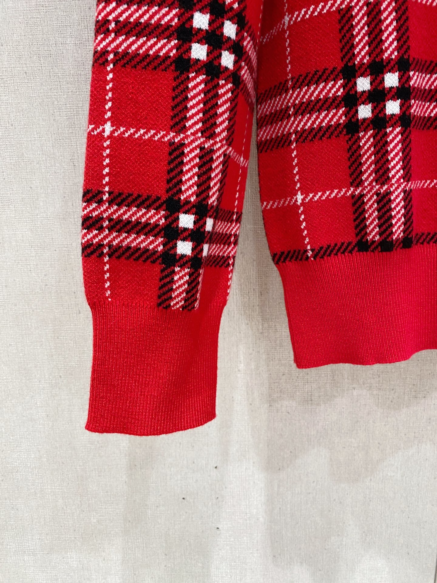 🌾！ 2025秋冬新品毛衣，休闲时尚保暖，打底单穿都可以进口羊毛混纺羊毛，保暖性很强，不刺激皮肤，可贴身