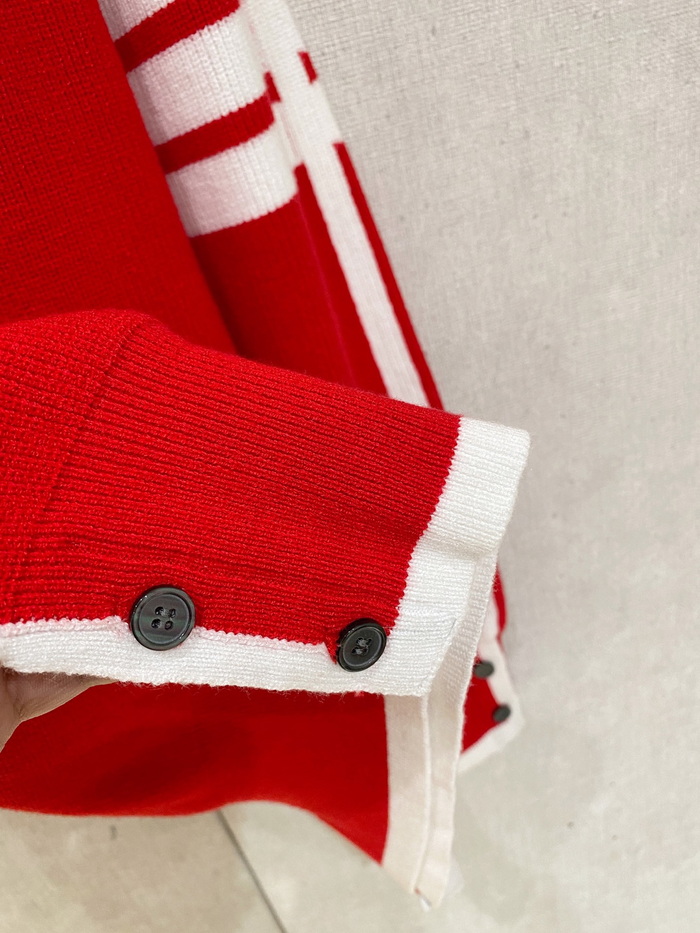 🌾！ 2025秋冬新品毛衣，休闲时尚保暖，打底单穿都可以进口羊毛混纺羊毛，保暖性很强，不刺激皮肤，可贴身