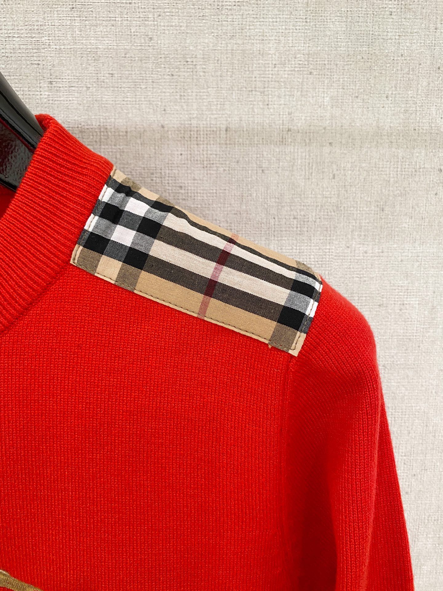 🌾！ 2025秋冬新品毛衣，休闲时尚保暖，打底单穿都可以进口羊毛混纺羊毛，保暖性很强，不刺激皮肤，可贴身