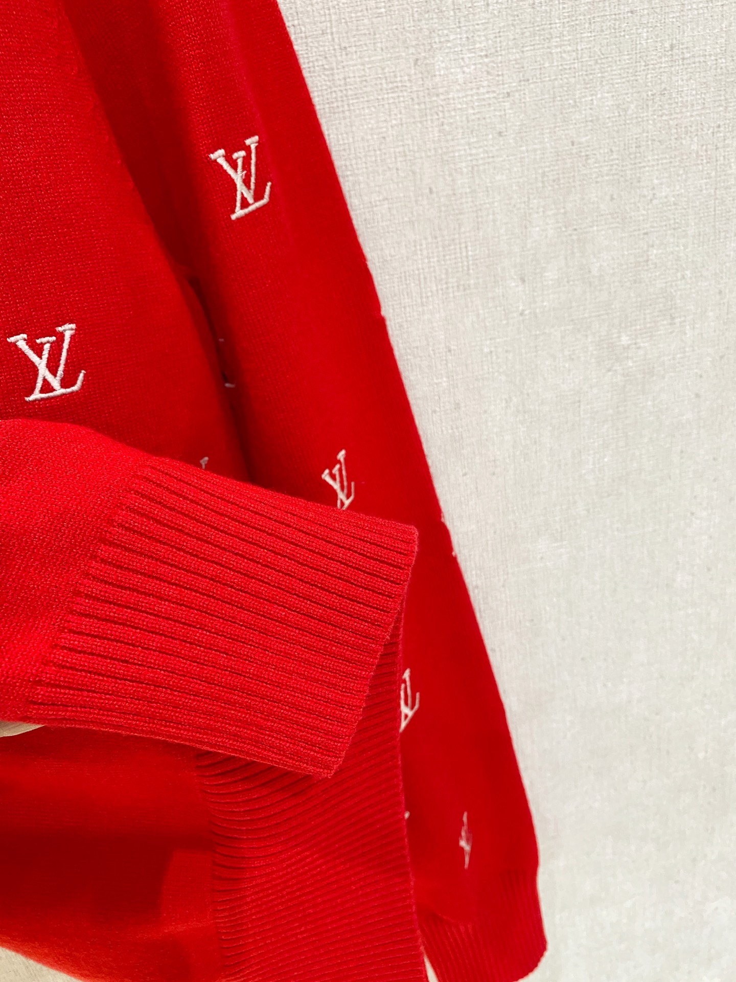 🌾！ 2025秋冬新品毛衣，休闲时尚保暖，打底单穿都可以进口羊毛混纺羊毛，保暖性很强，不刺激皮肤，可贴身