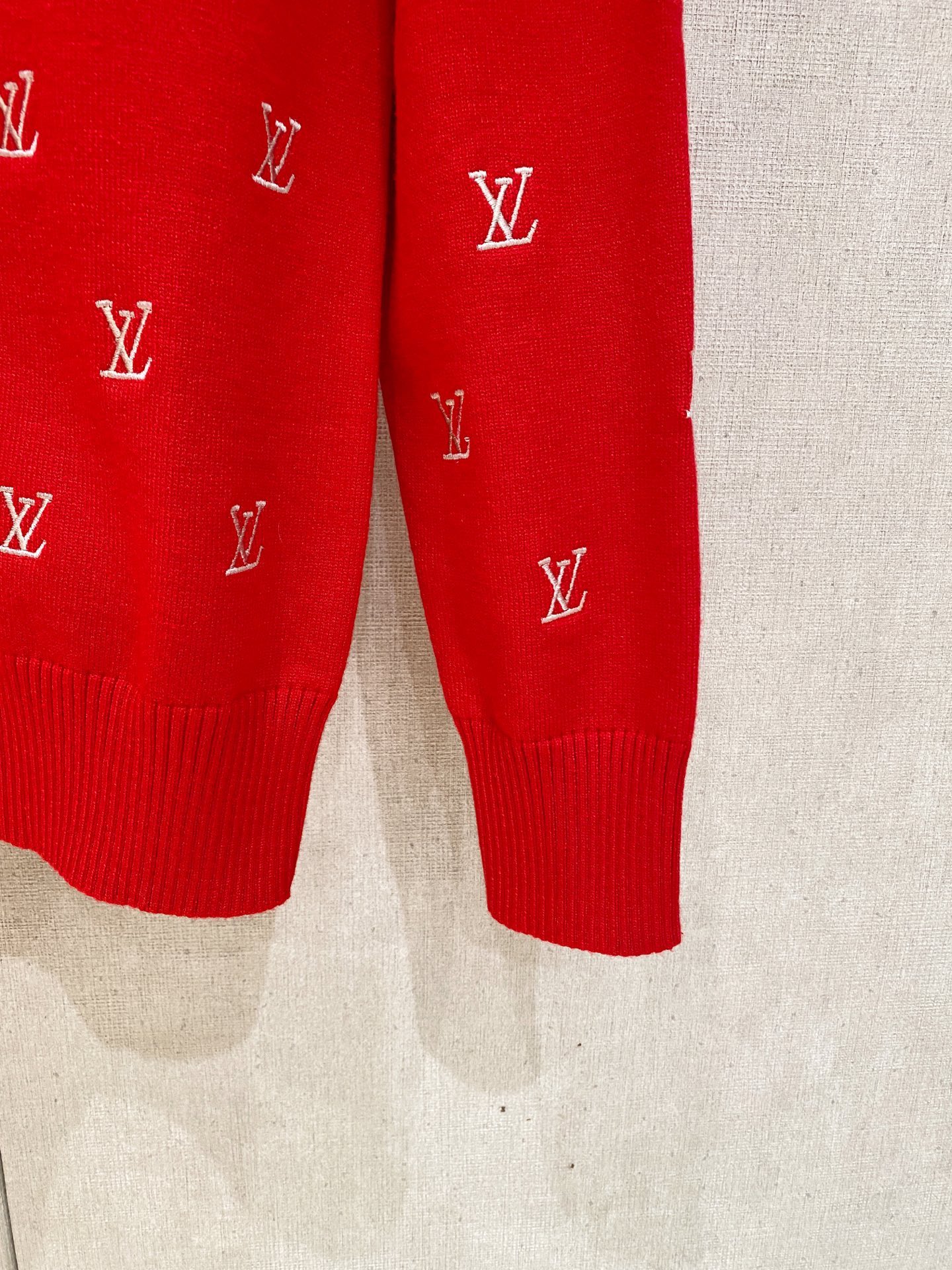 🌾！ 2025秋冬新品毛衣，休闲时尚保暖，打底单穿都可以进口羊毛混纺羊毛，保暖性很强，不刺激皮肤，可贴身