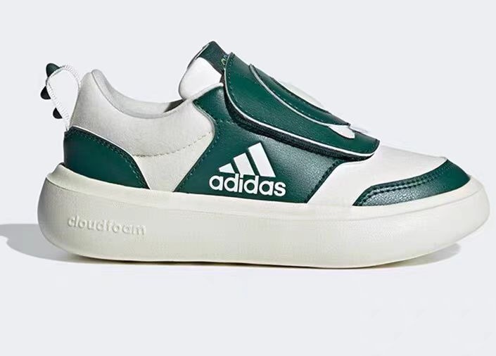 NO:338259,Children's shoes Adidas new style, children's sports shoes retro new color matching basketball shoes. Low-top design improves the fit with the feet. The low-top design gives people a handsome impression. The smooth support of the sole allows you to sprint and move freely during exercise, ventilate and breathable, and will not make your feet feel stuffy and uncomfortable when wearing. Size 24-35 Code, Adidas, sneakers,19860909童鞋阿迪新款,儿童运动鞋复古休新配色闲篮球鞋 低帮设计,提高了与足部的贴合度,低帮的设计给人帅气的印象,鞋底的平稳支撑,让你在运动中随意冲刺移动,通风透气,穿着时,不会让脚部感闷热和不适. 尺码24一35 编码,阿迪达斯,sneakers,,Children's