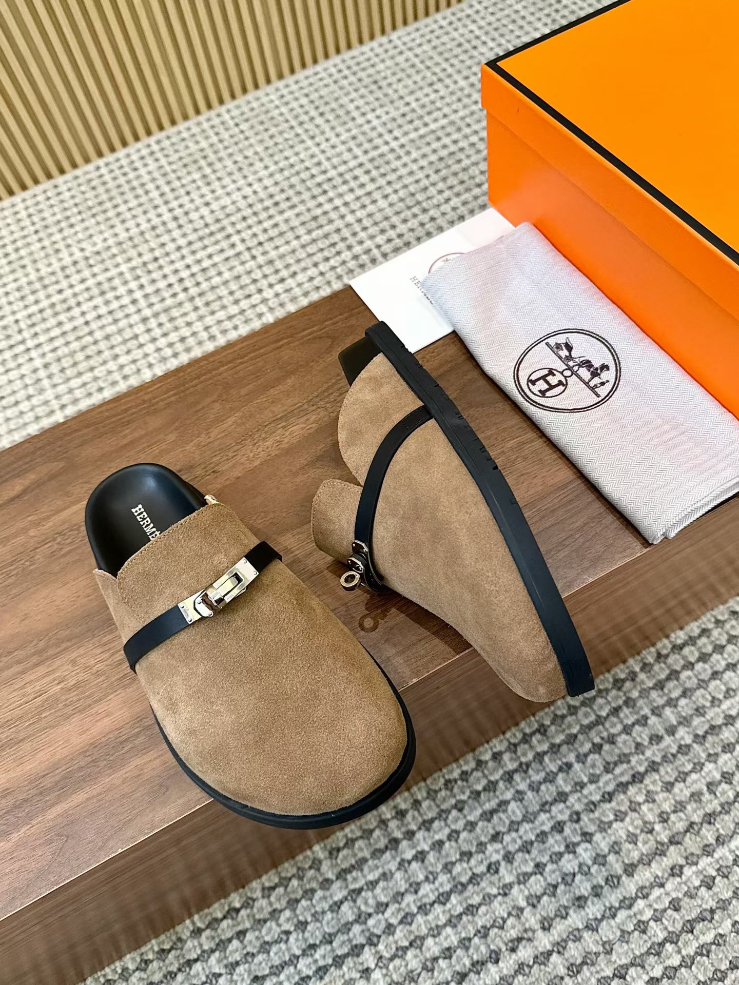 에르메스 샌들 여성 램스킨 상세 이미지 2