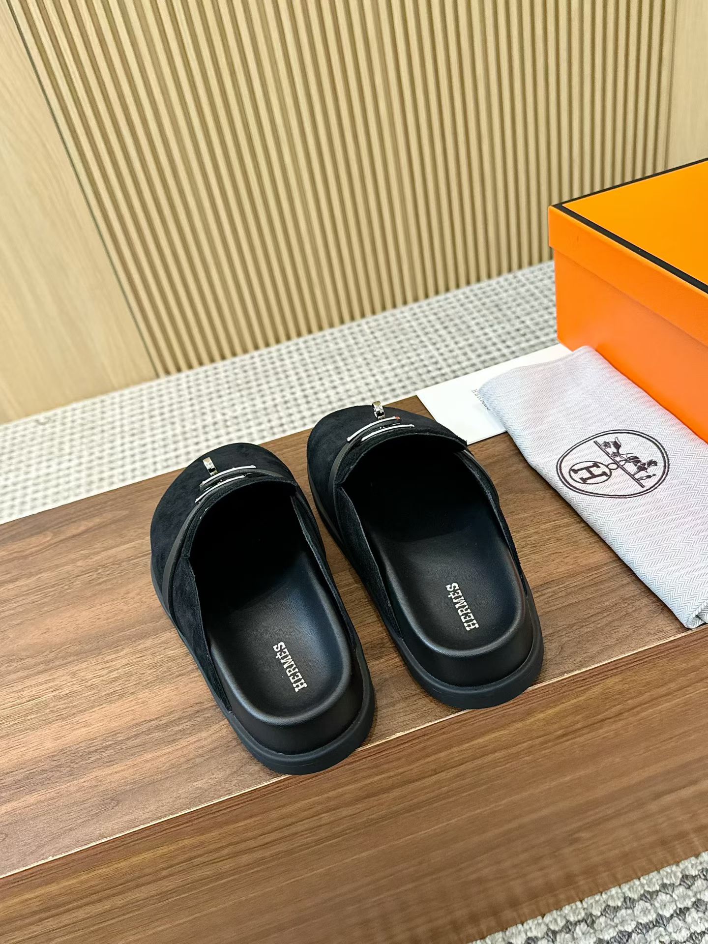 에르메스 샌들 여성 램스킨 상세 이미지 7