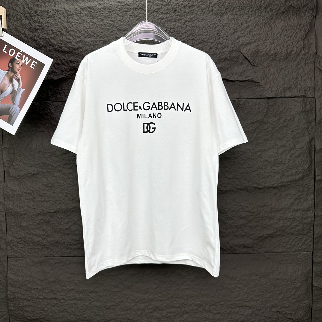 D&G Dolce & Gabbana 2024 nuevo modelo camiseta de manga corta con logo de letras para parejas 🔥alta versión�…