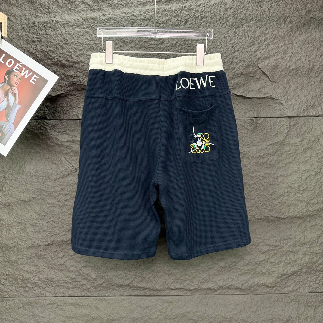 Loewe2024 Waffle Bag Embroidered Couple Shorts: High-End Unisex Fashion Statement - 图片 9