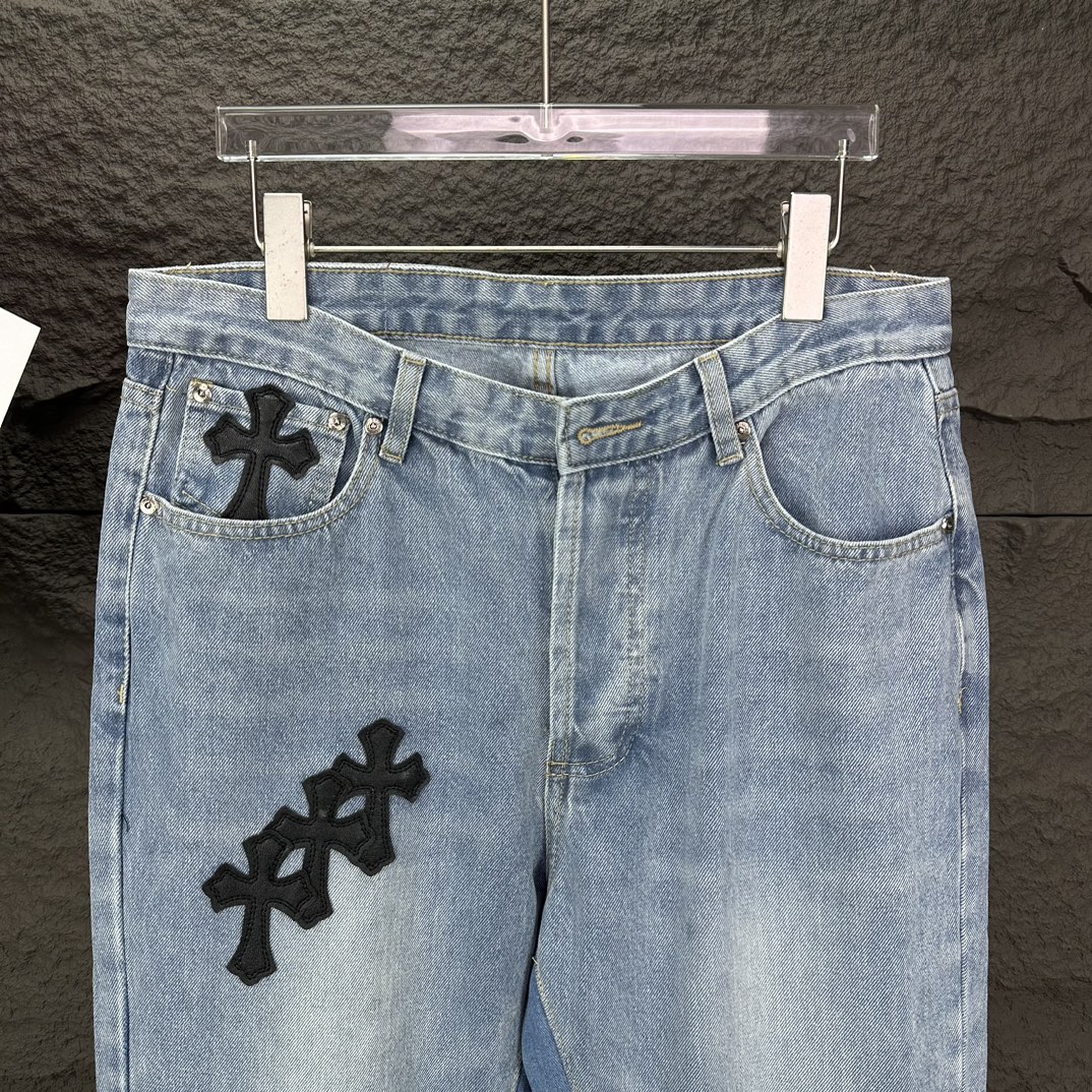 Chrome Hearts 克罗心2025新款重工十字架贴皮 水洗牛仔裤