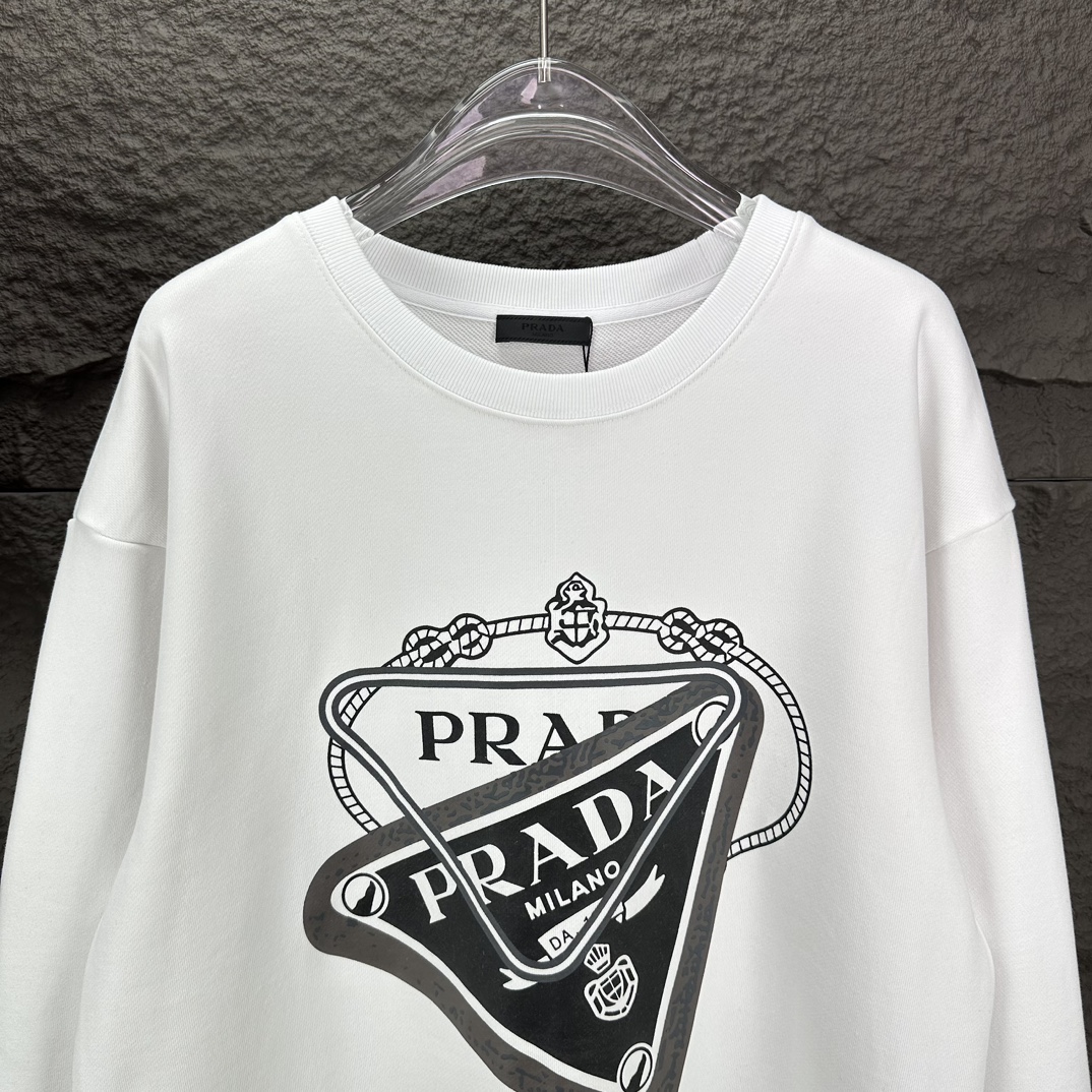 2024 Prada New Logo Round Collar Couple’s High-End Fashion Shirt - 图片 5