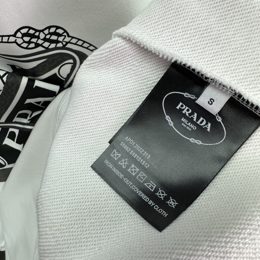 2024 Prada New Logo Round Collar Couple’s High-End Fashion Shirt - 图片 7