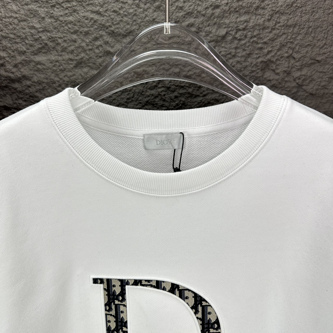 2024 DIORdio Embroidery Plastered Couple’s Cortex Apparel Collection - 图片 3