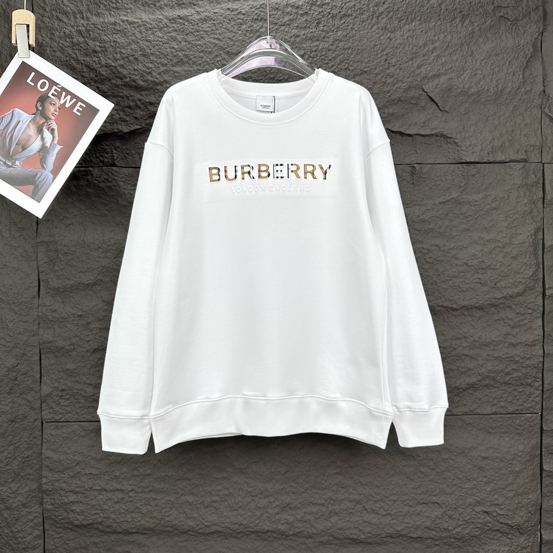 Burberry Barbara 2024 High-Quality Couple T-Shirts: Fabric, Design, and Sizing.
