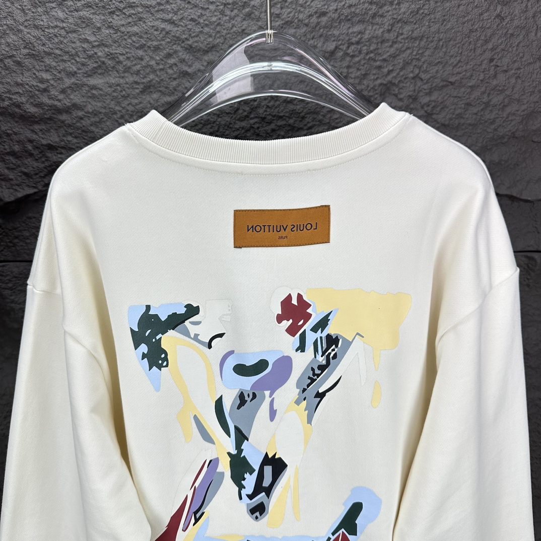 Louis Vuitton 2024 Color Letter Logo Couple’s Cortex Apparel: High-End Fashion Statement - 图片 8