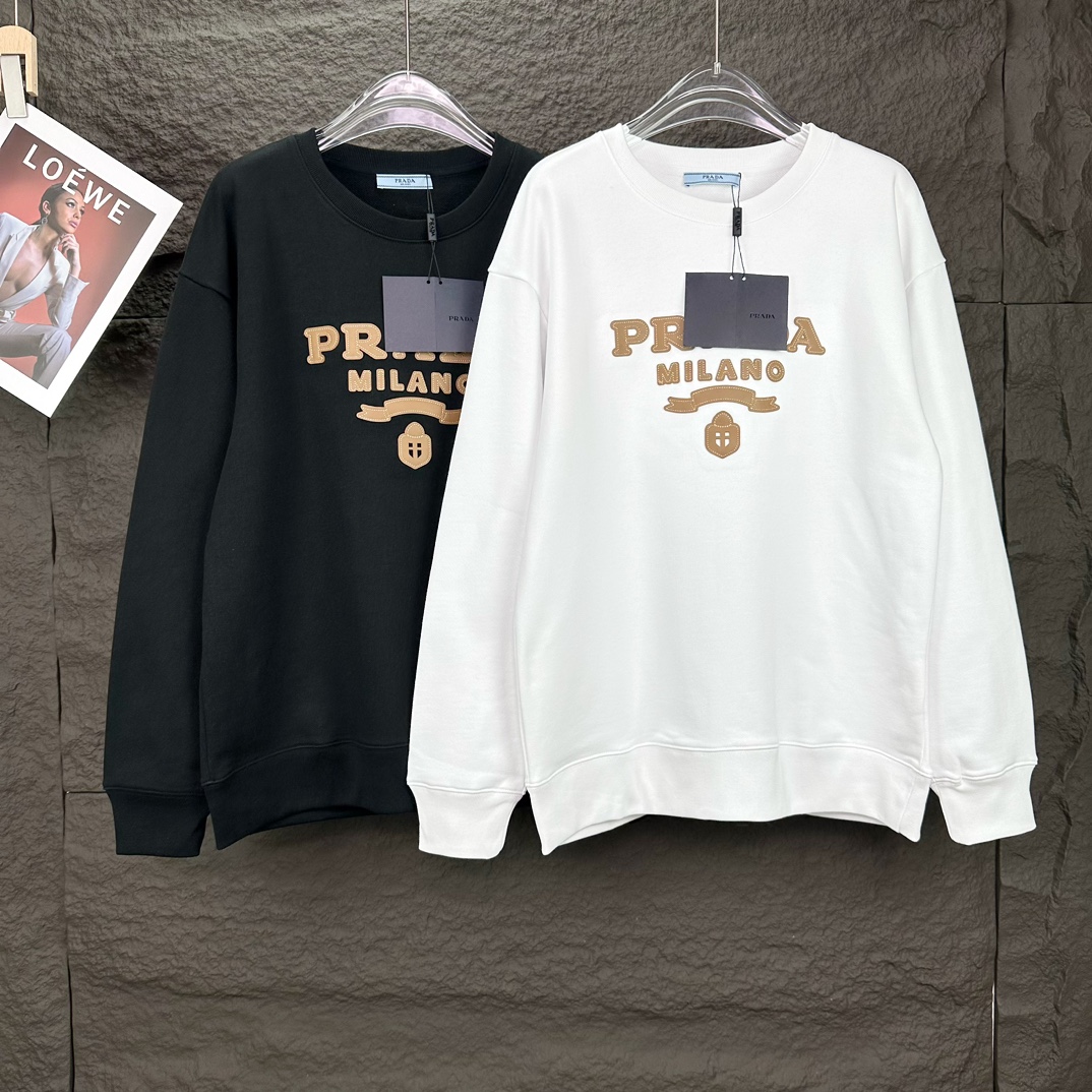 2024 Prada Platinum Logo Fabric Jacket: High-End Fashion for Men and Women - 图片 9