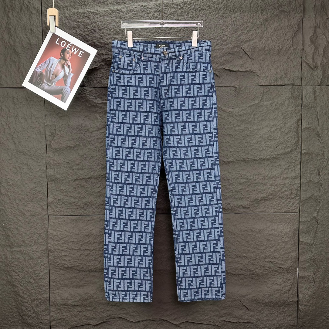 Pantalones vaqueros lavados de Fendi 2024 nuevo diseño, con logo estampado en toda la prenda, para parejas. 🔥Alta cali…