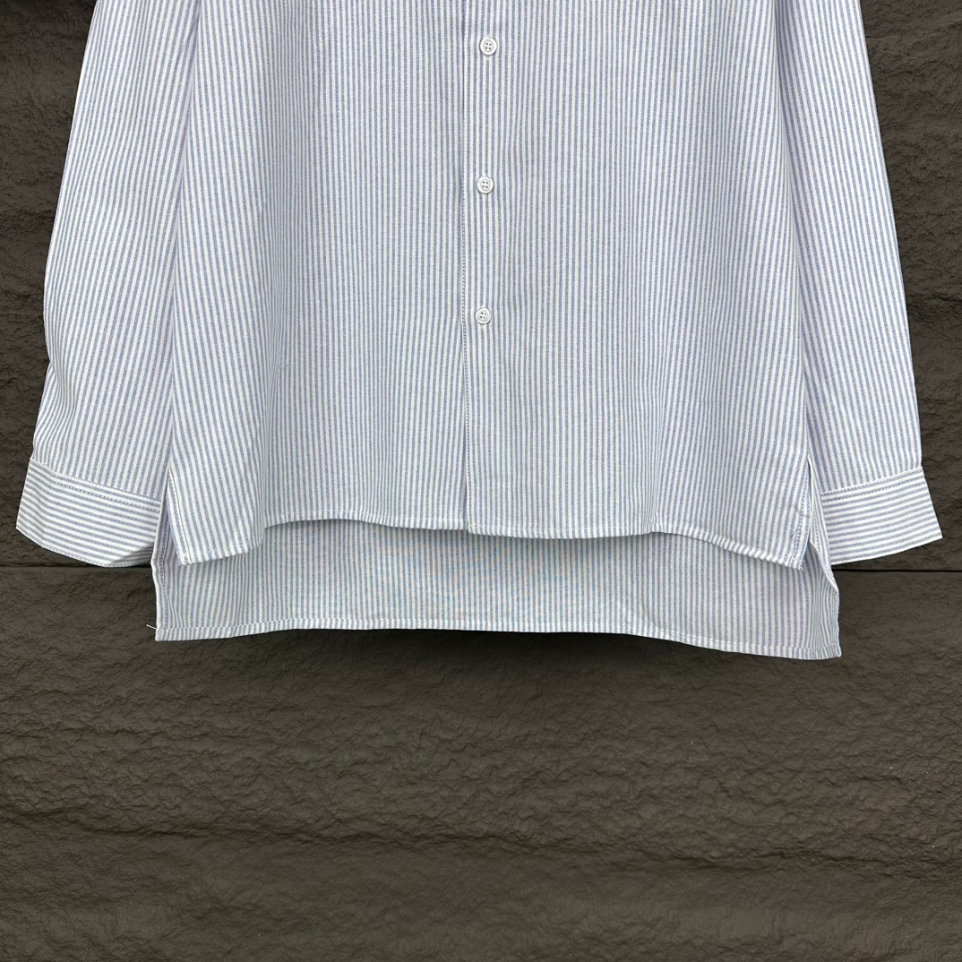 High-End 2024 Stripe Bag and Couple Shirt with Special Fabric and Digital Printing - 图片 7