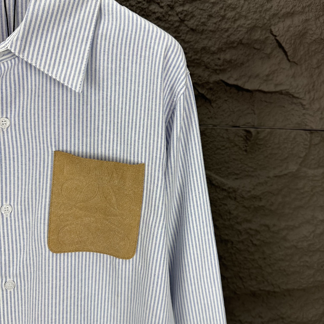 High-End 2024 Stripe Bag and Couple Shirt with Special Fabric and Digital Printing - 图片 4