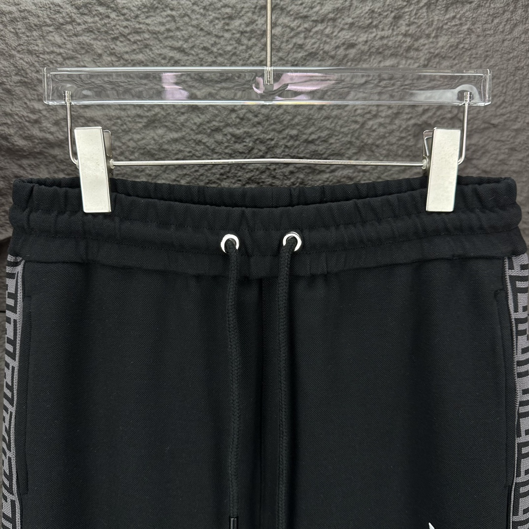 High-End Embroidered Eye Couple Pants for 2024 Fashion Trend - 图片 3