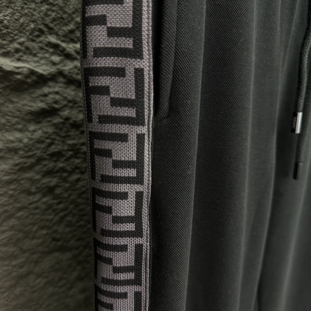 High-End Embroidered Eye Couple Pants for 2024 Fashion Trend - 图片 7