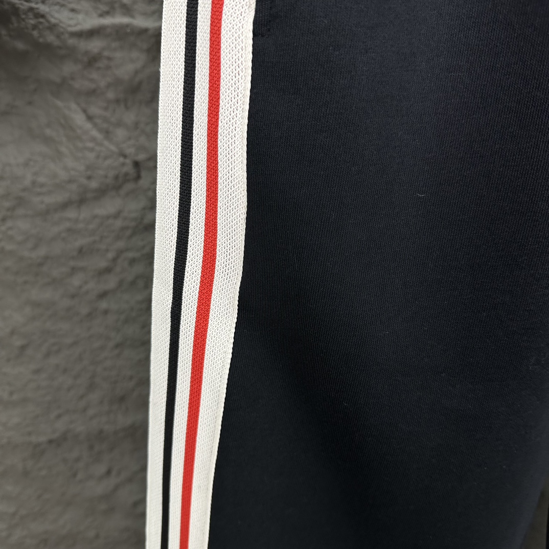 High-End Knitted Embroidered Couple Pants for 2024: Custom Fabric, Comfortable Hand Feel - 图片 8