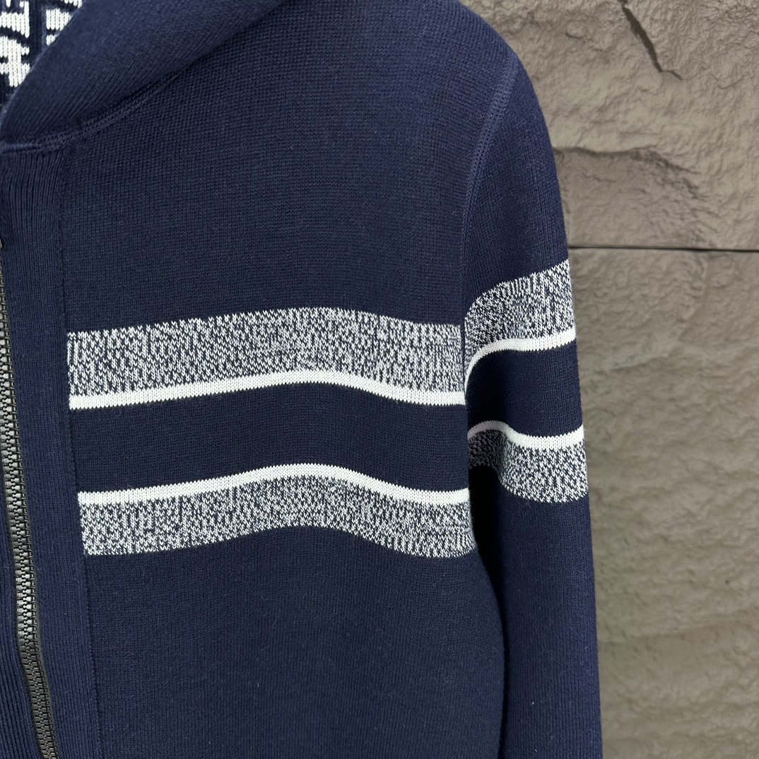 DR 2024 Double-Faced Sweater Coat: High-End Cashmere, Fashionable Unisex Design - 图片 4