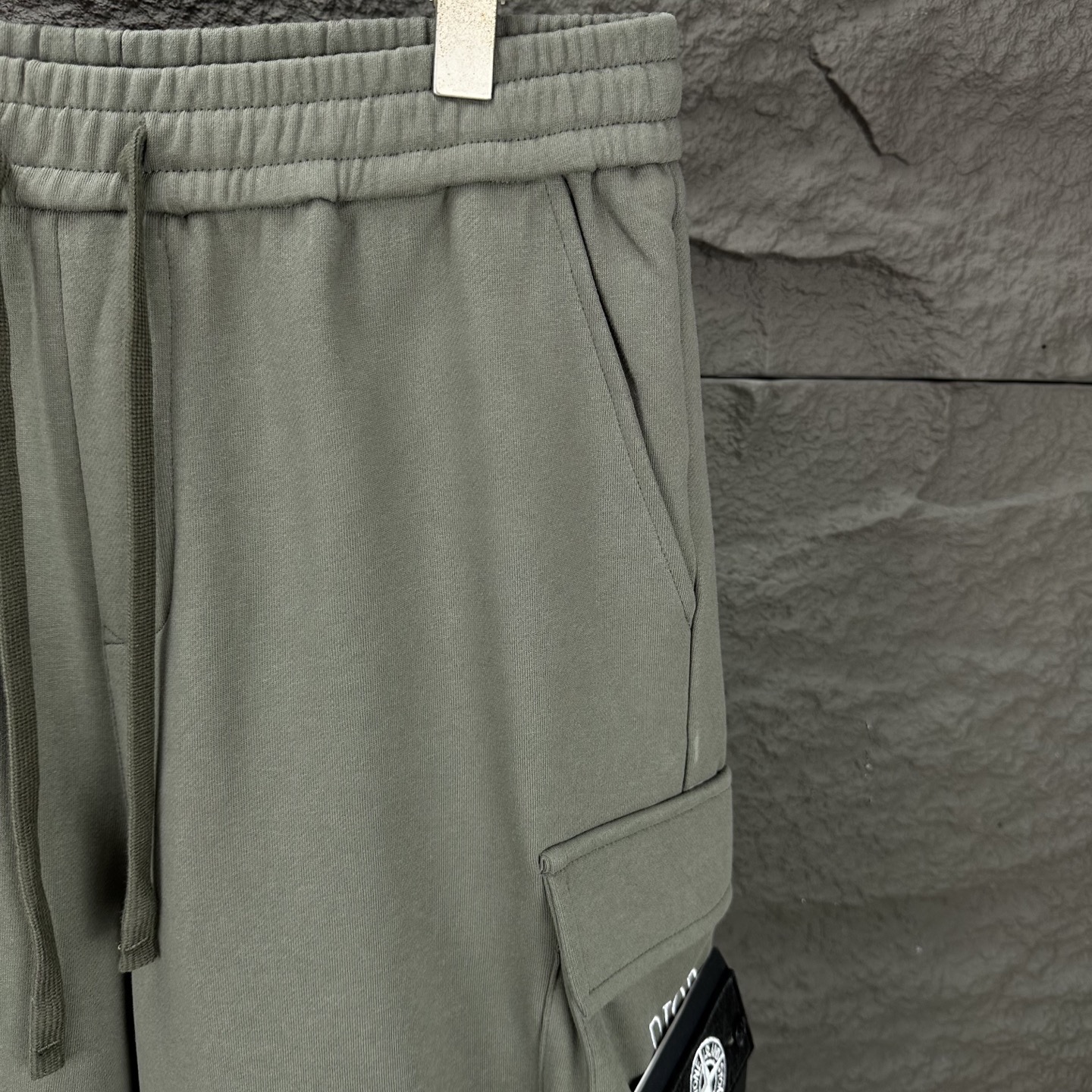 High-End Dr. Dio X. Stone Island Union Shorts: Premium Quality, Custom Fabric, Unisex, Various Colors - 图片 4