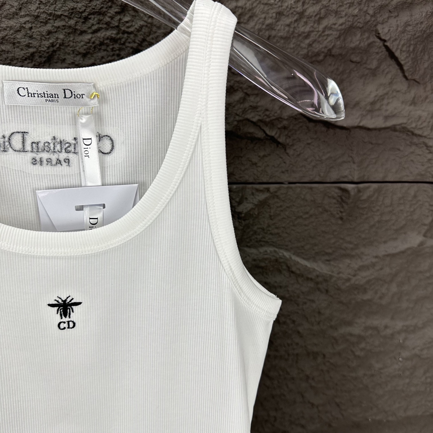 High-End Embroidered Bees Vest 2025: Premium Quality, Unique Design, White, S-XL - 图片 4