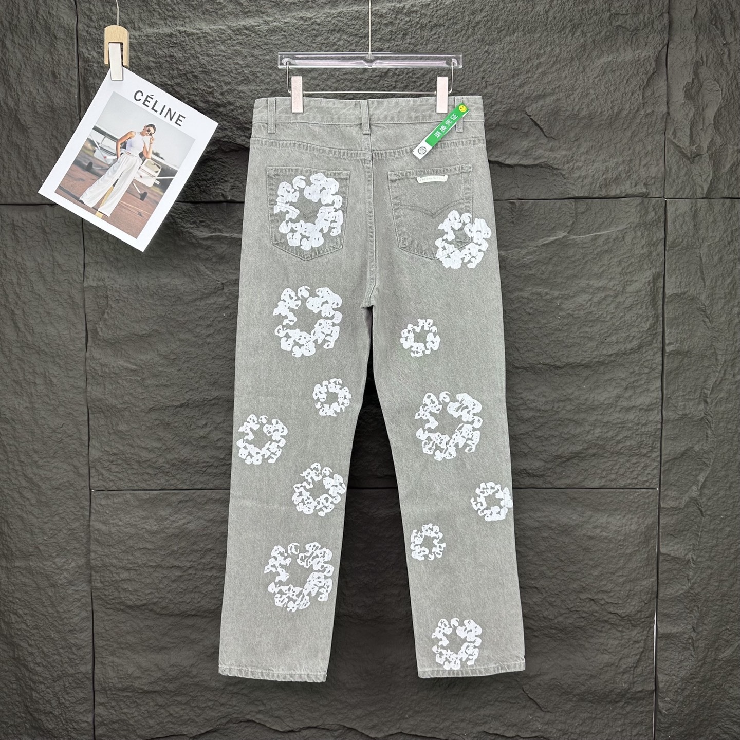 Emerald Cotton Couple’s Water Wash Jeans: High-End Quality in Different Styles - 图片 2