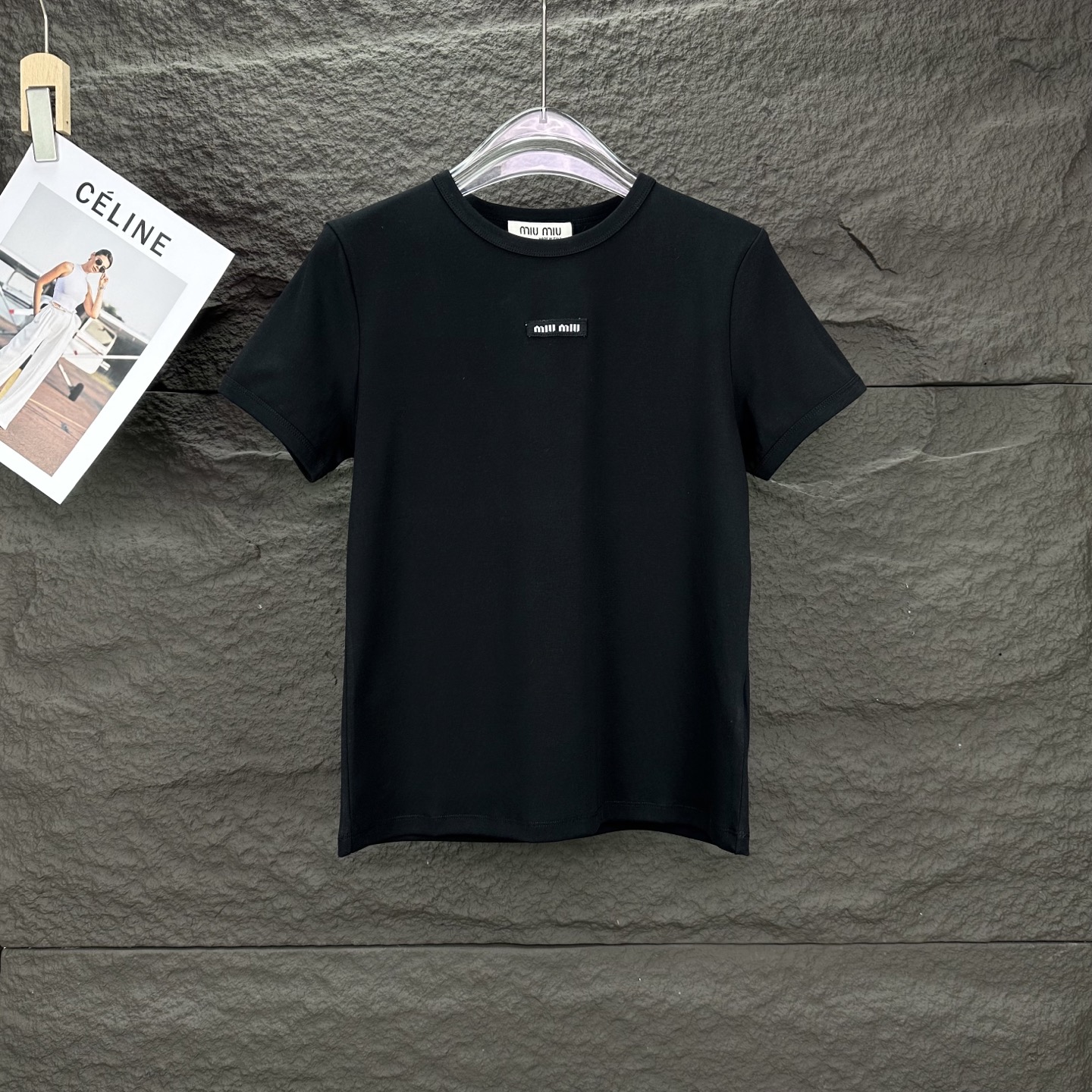 High-end MiU MiU 2025 Logo T-shirt with Embroidery – 242. - 图片 1