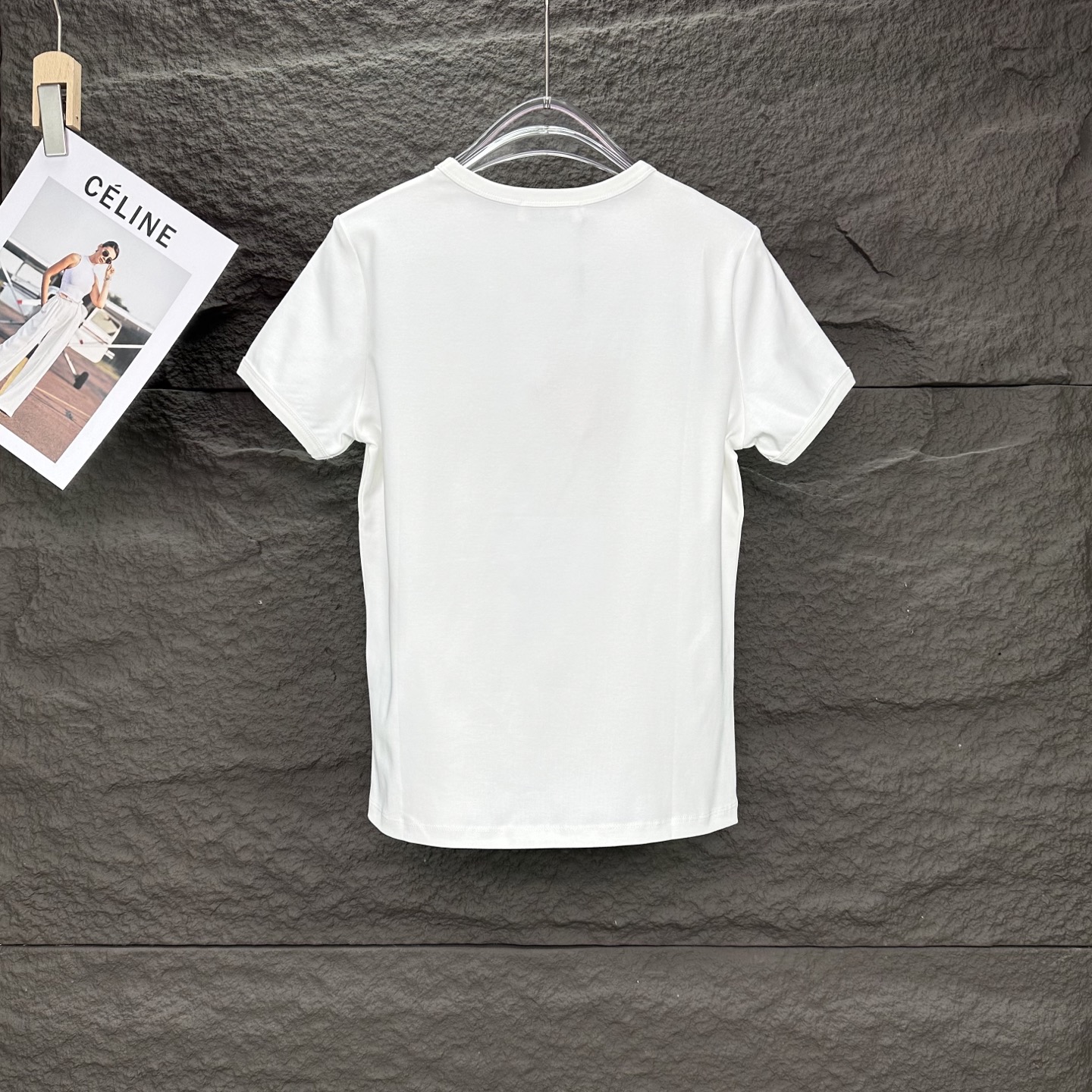 High-end MiU MiU 2025 Embroidery Logo T-shirt in Black and White – Premium Quality - 图片 2