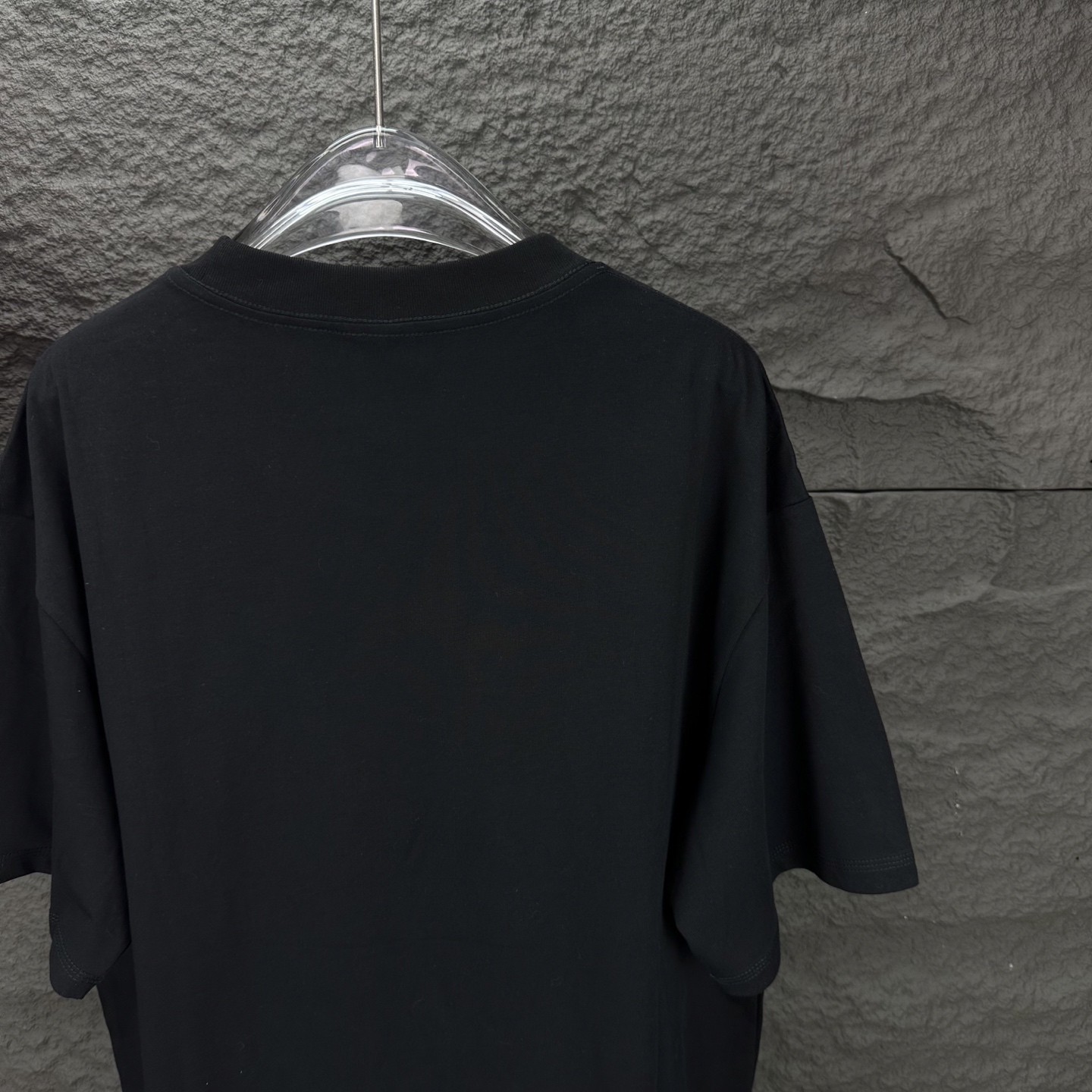 Chanel 2025 Embroidered Couples T-shirt: High-End Fashion with Premium Quality - 图片 7
