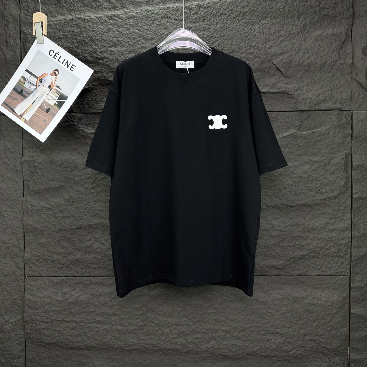 High-End 2025 Céline Embroidery Logo T-shirt for Couples in Black and White - 图片 1