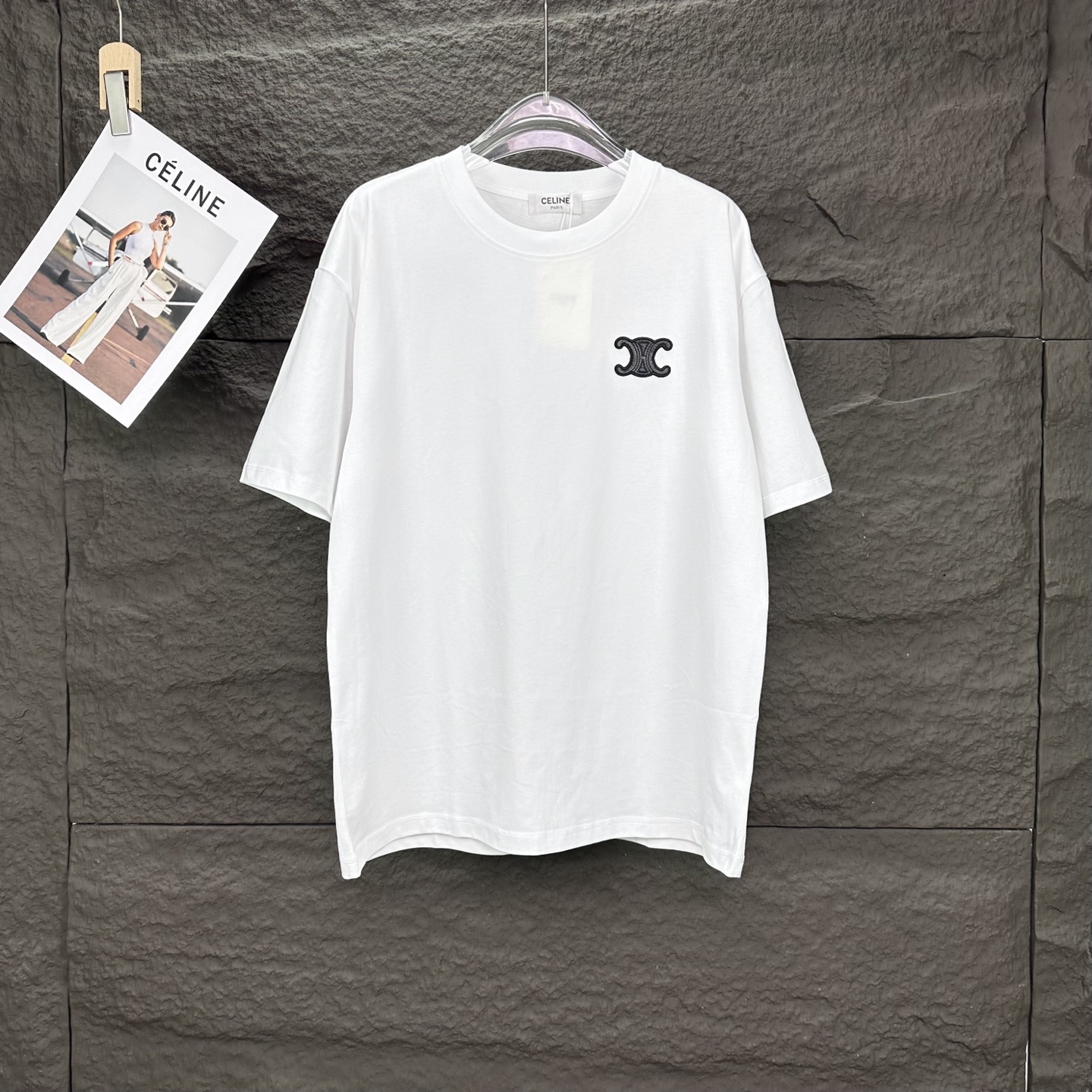 High-End 2025 Céline Embroidered Logo T-shirt for Couples: Luxury Fashion in 280g Cotton - 图片 1