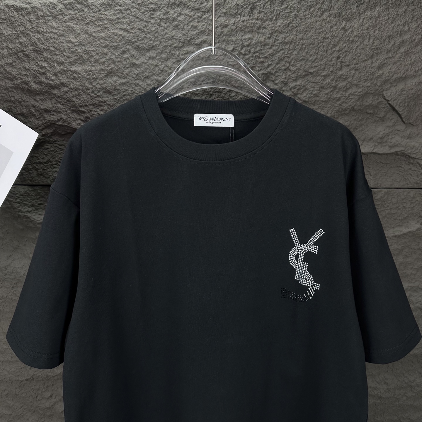 YSL St. Roland 2025 Couple T-shirt: High-end Fashion with Premium Quality - 图片 5