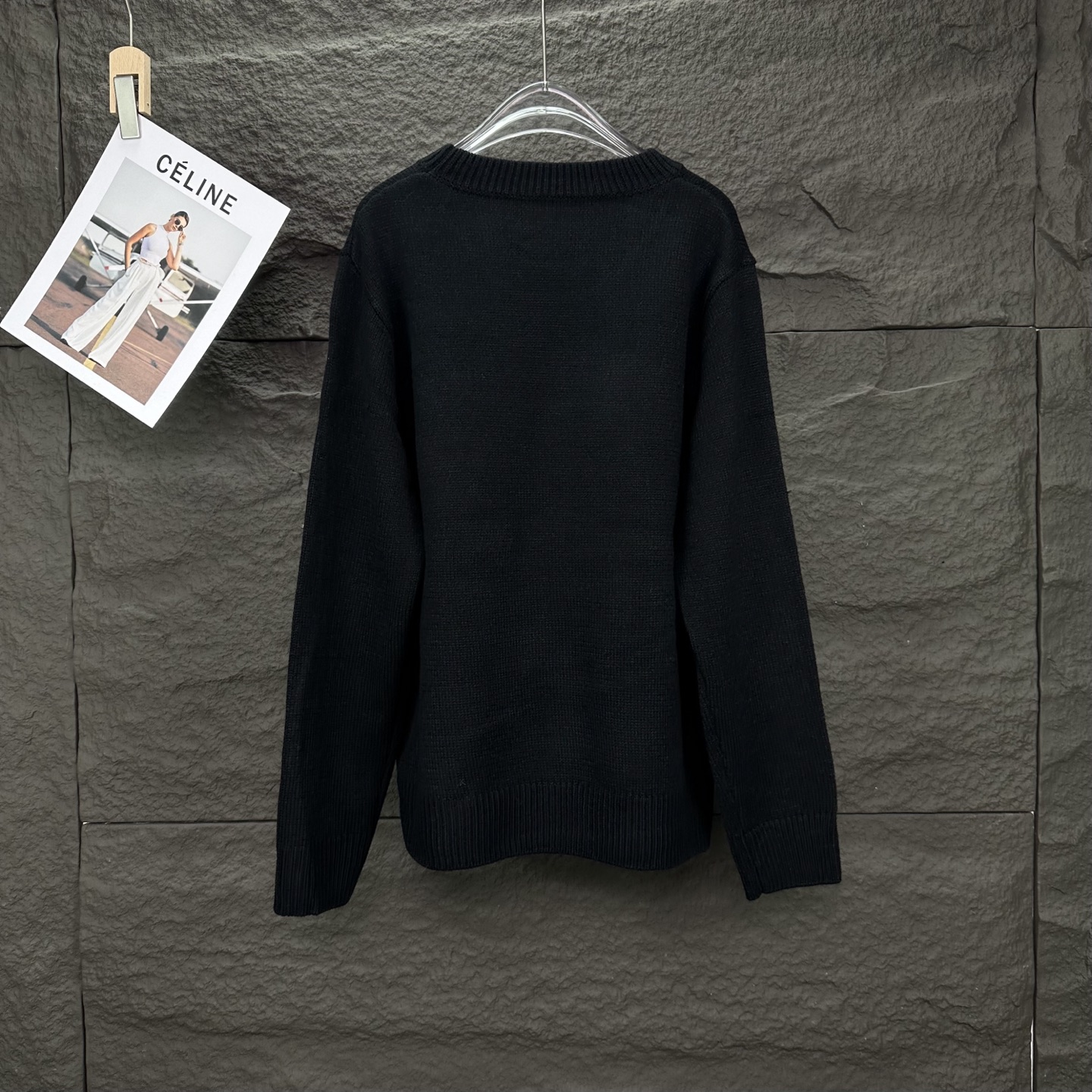 High-End Couple’s Sweater: Barbara 2025 Letter Logo, Wool Blend, Fashionable and Comfortable - 图片 2