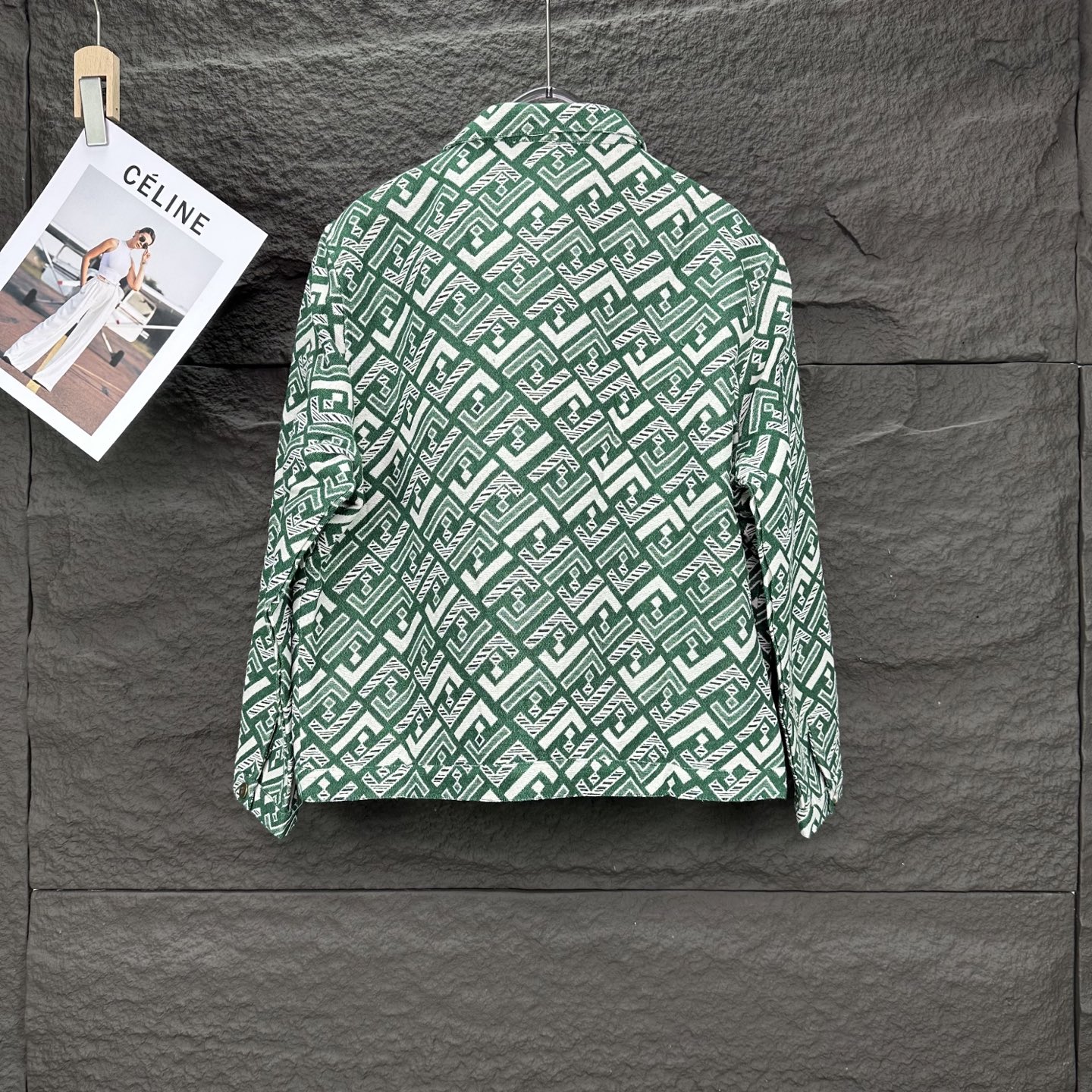 High-end Cowboy Coat with F-Letter Logo for Men and Women in Green, 2025 Collection - 图片 2